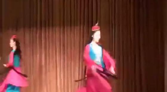 维族舞蹈